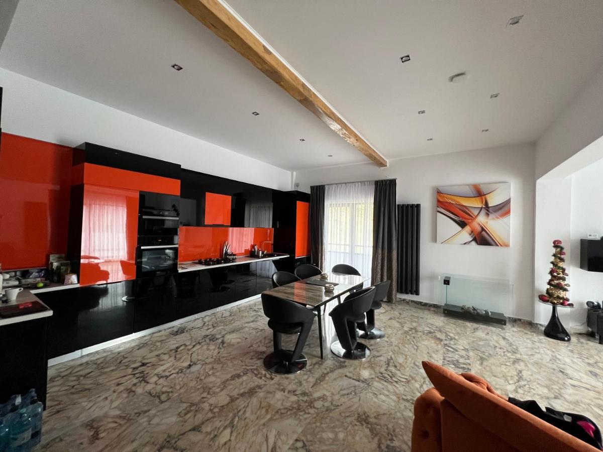 R&B Apartments Предеал Екстериор снимка
